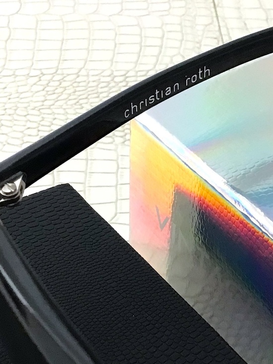 Very Rare New (Unused) Vinatage CHRISTIAN ROTH 14210 Sunglasses in color KH main image 11